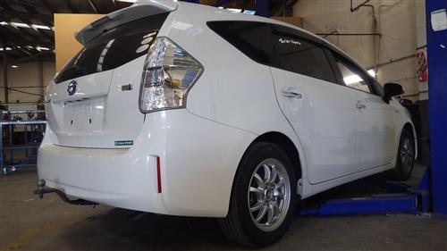 TOYOTA PRIUS STATIONWAGON 2011-2019